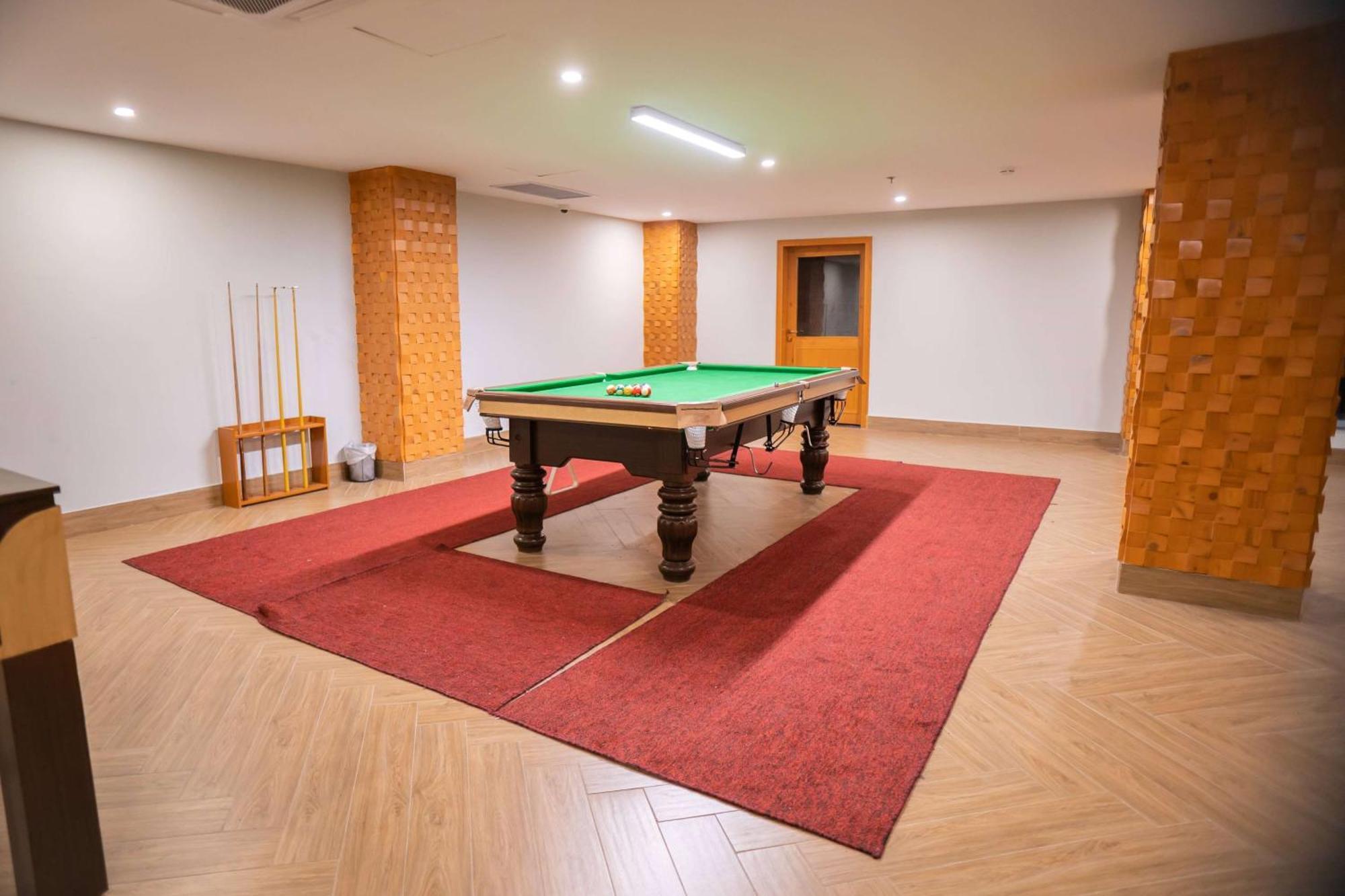 Ramada By Wyndham Murree Lower Topa Resort Exterior photo