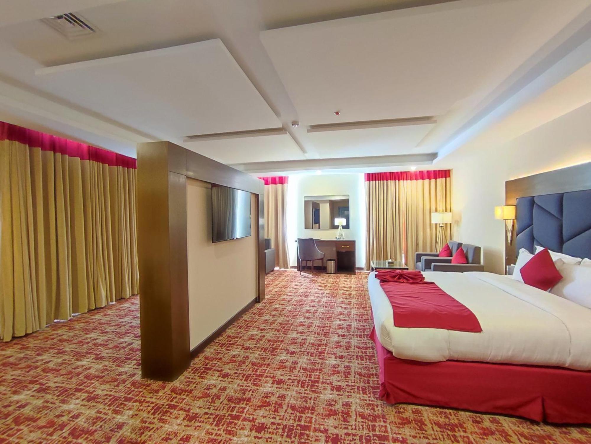 Ramada By Wyndham Murree Lower Topa Resort Exterior photo